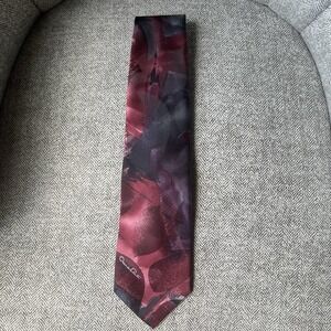 Vintage Oscar de la Renta Studio Necktie Red Black Abstract Pattern 1990s